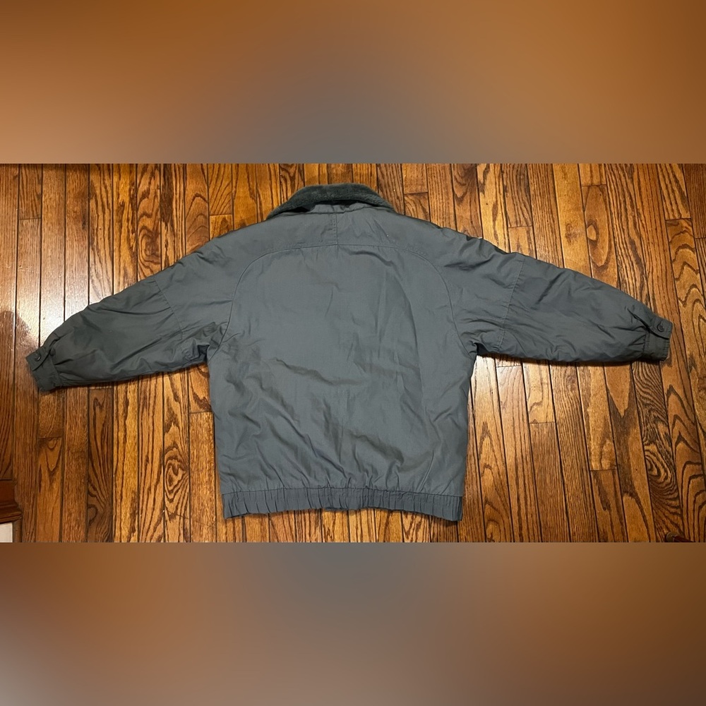 Learsi Jacket - Picture 6 of 6